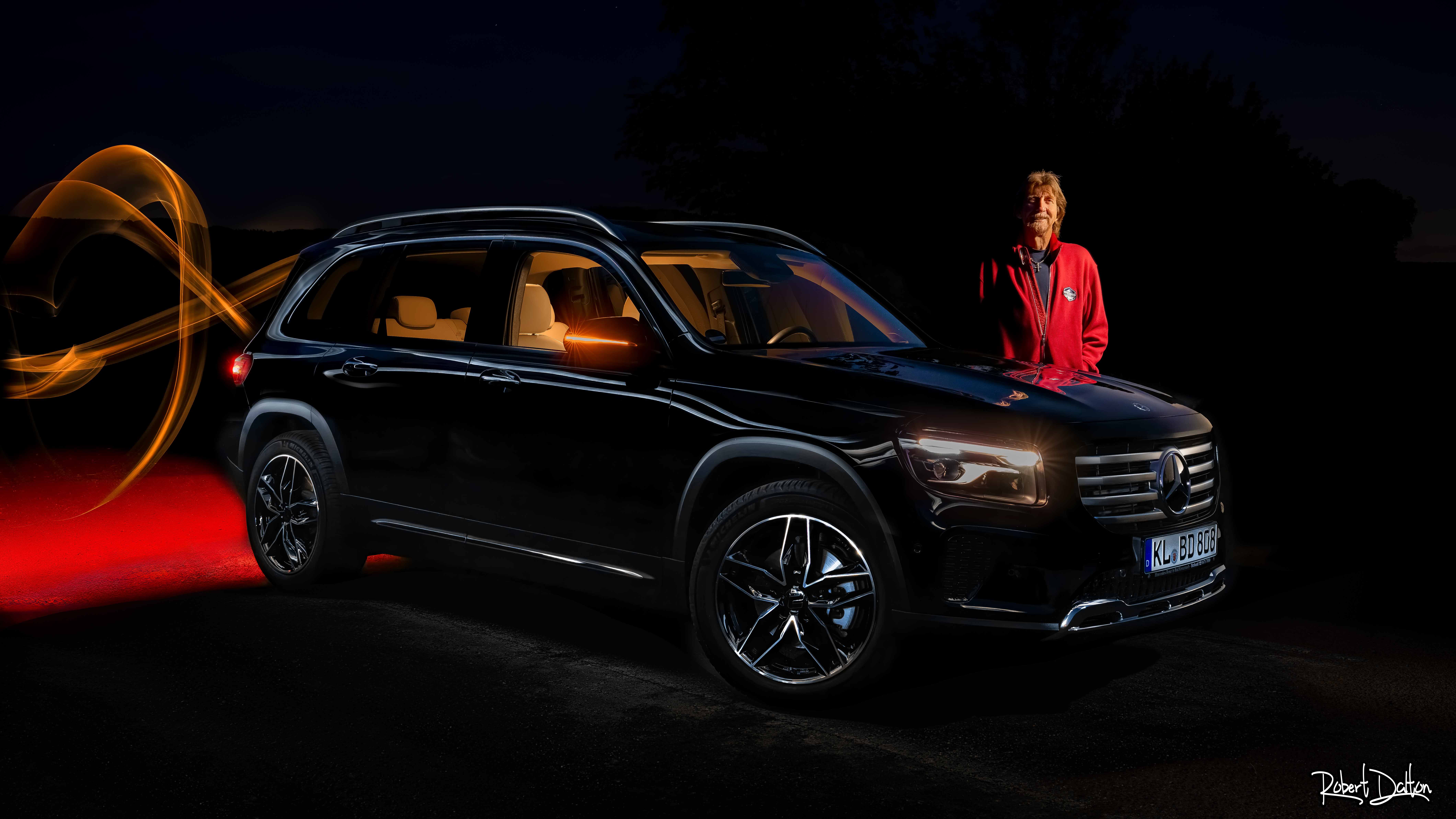 Lichtmalerei mit Bob und dem Mercedes GLB